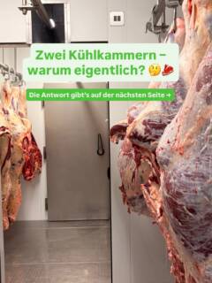 BIO bleibt BIO. KONVENTIONELL bleibt KONVENTIONELL.
Wir trennen unser Fleisch konsequent voneinander, zeitlich und räumlich.
In unseren zwei Kühlkammern wird Bio-Fleisch getrennt von konventionellem Fleisch gelagert.
Das bedeutet für uns:
✔️ klare Trennung
✔️ keine Verwechslungen
✔️ übersichtliche Organisation
✔️ nachvollziehbare Abläufe
Und gleichzeitig haben wir den Luxus, jedes Fleisch optimal abhängen zu lassen. 🥩
Denn die Reifung braucht Zeit. So kann das Fleisch in Ruhe seinen Feinschliff für Geschmack, Zartheit und Qualität bekommen.
Zwei Kühlkammern = mehr Möglichkeiten + klare Trennung + optimale Reifung. 🤎 #heiderinder #regional #nachhaltig #abhängen #transparenz